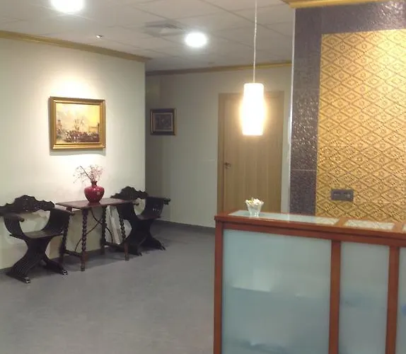 Hostal Bisbal Only Adults No Ac Valenza